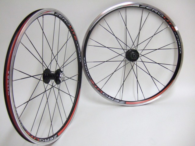 Parts VUELTA ZEROLITE PRO MOUNTAIN BIKE WHEELSET Image
