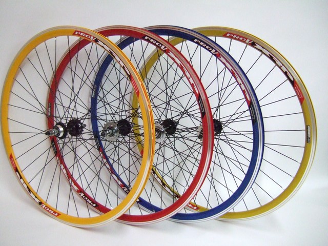 Parts Track Wheelset In Colors Image