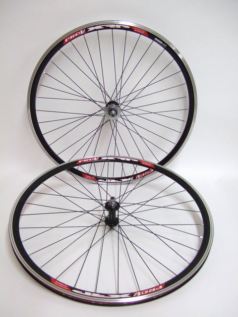 Parts Track Wheelset In Black Image