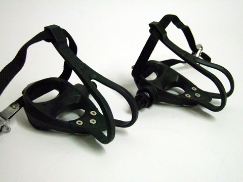 Parts Lightweight VP Road Pedal with Toe Clip & Strap Image