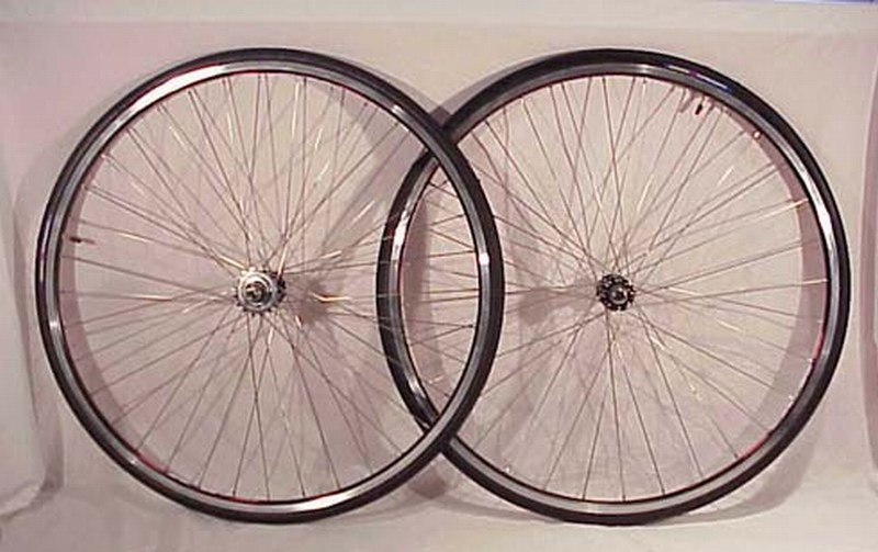 Parts 2008 Vuelta Track Pro 700c Track / Fixed Gear Black with TIRES Image