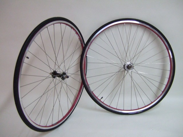 NEW VUELTA SINGLE SPEED TRACK FIXIE BIKE WHEEL SET  